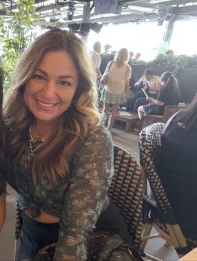 Meet your Posher, Posh